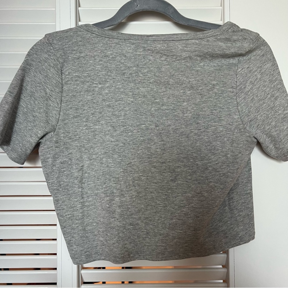 ASOS crop top snap - Picture 2 of 4